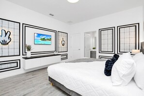 15 bedrooms, iron/ironing board, WiFi, bed sheets - Last Minute Disney! Private Pool, Hot Tub, Game Room & Themed Bedrooms. Book Now! #55573 (Orlando)