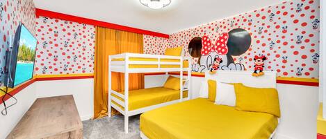 4 間睡房、熨斗/熨衫板、Wi-Fi、床單