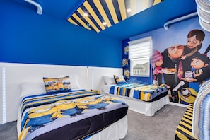 9 chambres, fer et planche à repasser, Wi-Fi, draps fournis