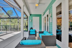 Terrace/patio - Last Minute Disney! Private Pool, Game Room & Themed Bedrooms. Book Now! #78223 (Orlando)