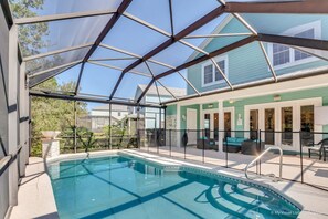 A heated pool - Last Minute Disney! Private Pool, Game Room & Themed Bedrooms. Book Now! #78223 (Orlando)