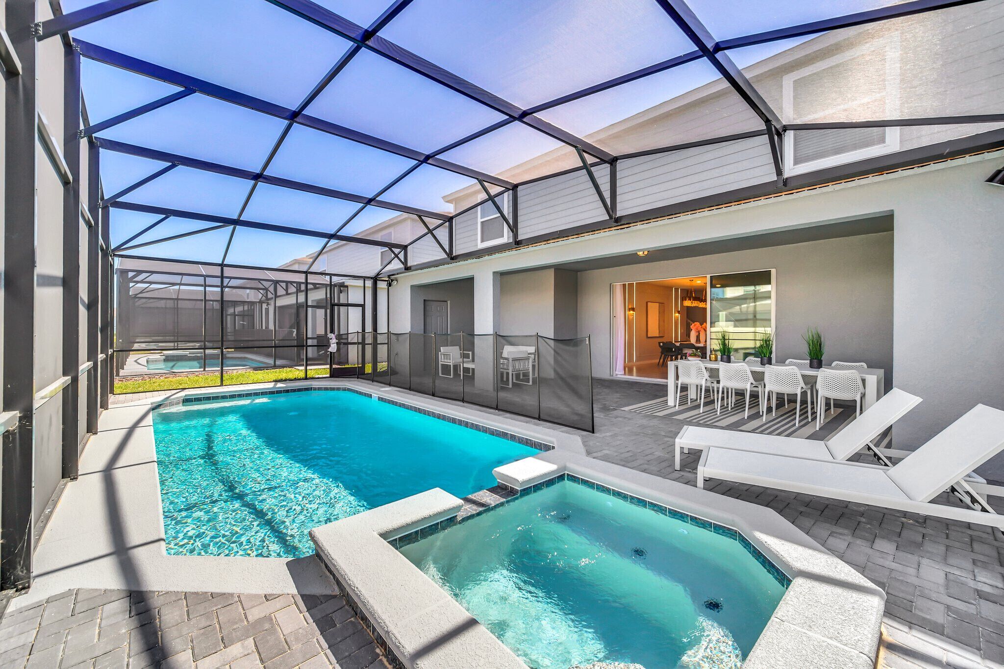 Beheizter Pool