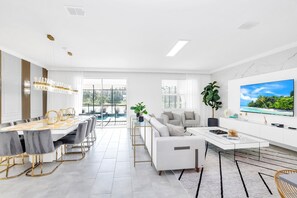 Interior - Last Minute Disney! Private Pool, Hot Tub, Game Room & Themed Bedrooms. Book Now! #78229 (Orlando)