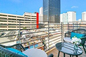 Terrace/patio - Iconic NOLA 2BR Experience Condo with 2 Balconies (New Orleans)