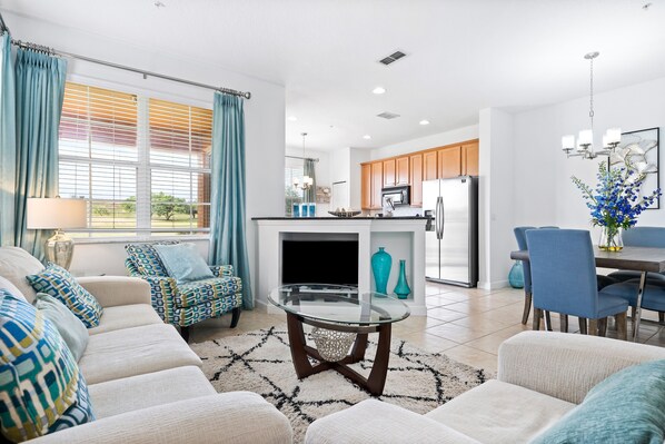 Smart TV - Last Minute Disney Getaway! Townhouse with Private Pool. Book Now! #87733 (Orlando)