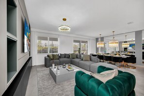 Interior - Last Minute Disney! Private Pool, Hot Tub, Game Room & Themed Bedrooms. Book Now! #92385 (Orlando)