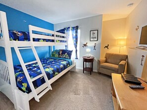 4 Schlafzimmer, BĂŒgeleisen/BĂŒgelbrett, WLAN, BettwĂ€sche