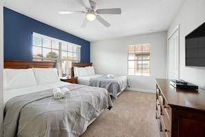 5 Schlafzimmer, Bügeleisen/Bügelbrett, kostenloses WLAN, Bettwäsche