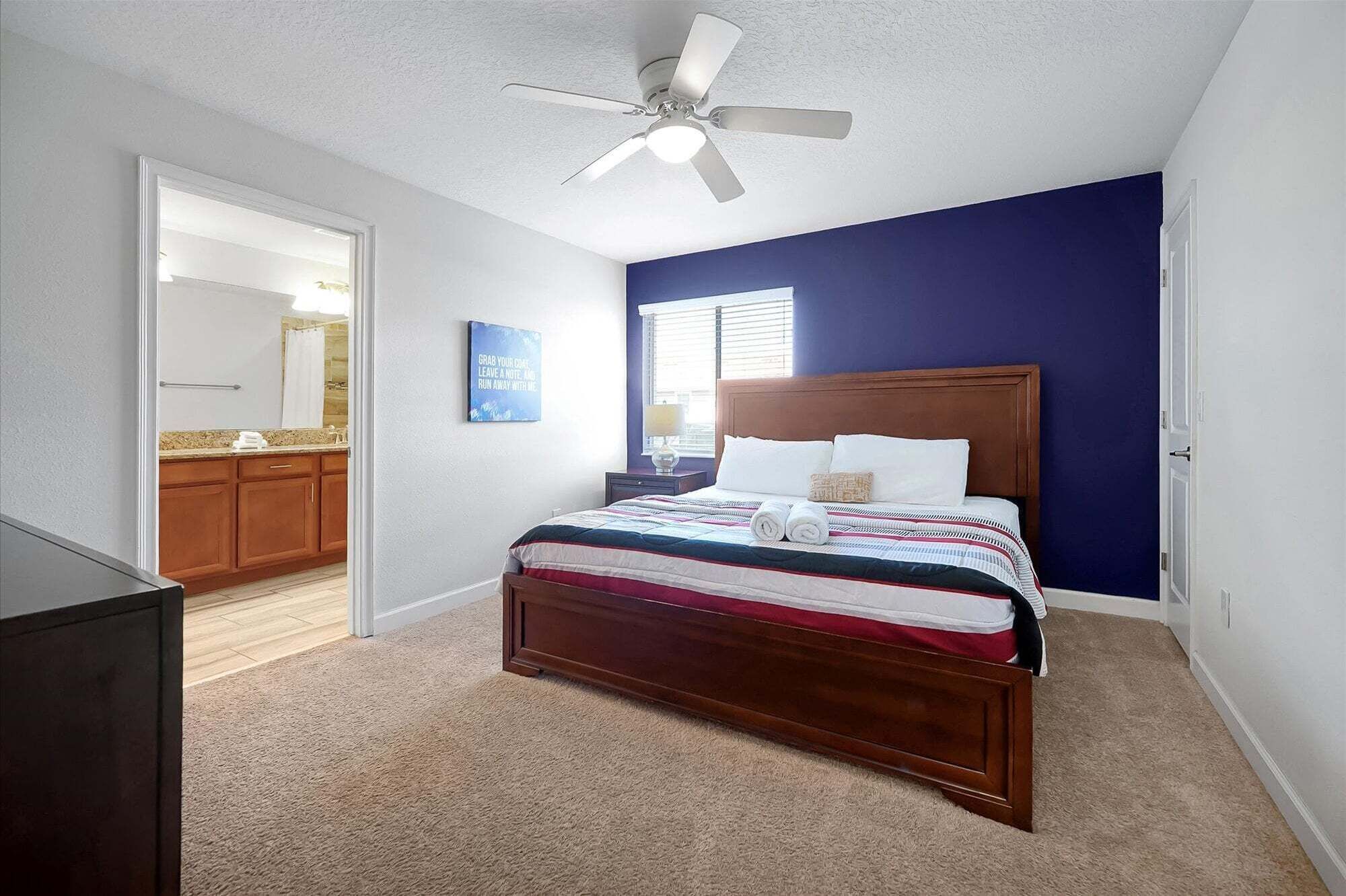 5 Schlafzimmer, Bügeleisen/Bügelbrett, kostenloses WLAN, Bettwäsche