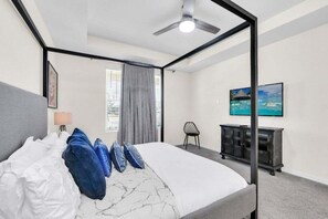 6 室のベッドルーム、アイロン / アイロン台、WiFi、ベッドシーツ