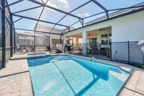 Et oppvarmet basseng