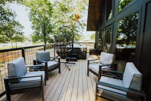 Deluxe Cabin, Kitchenette, Lakeside | Terrace/patio