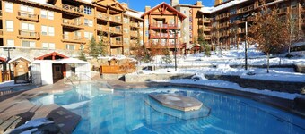 Après Adventure | Ski-In/Ski-Out | Toby Chairlift