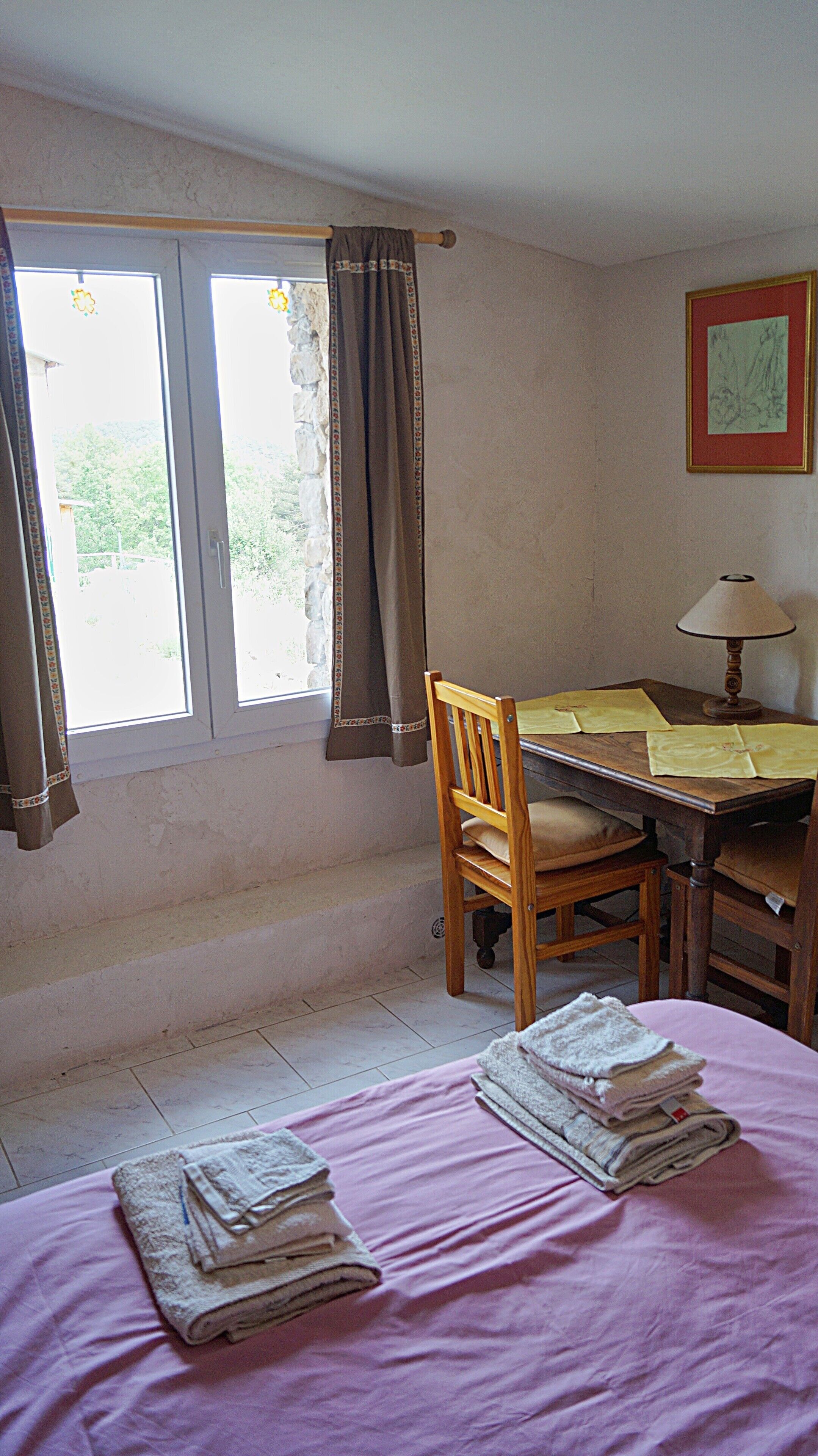 4 chambres, Wi-Fi gratuit, draps fournis