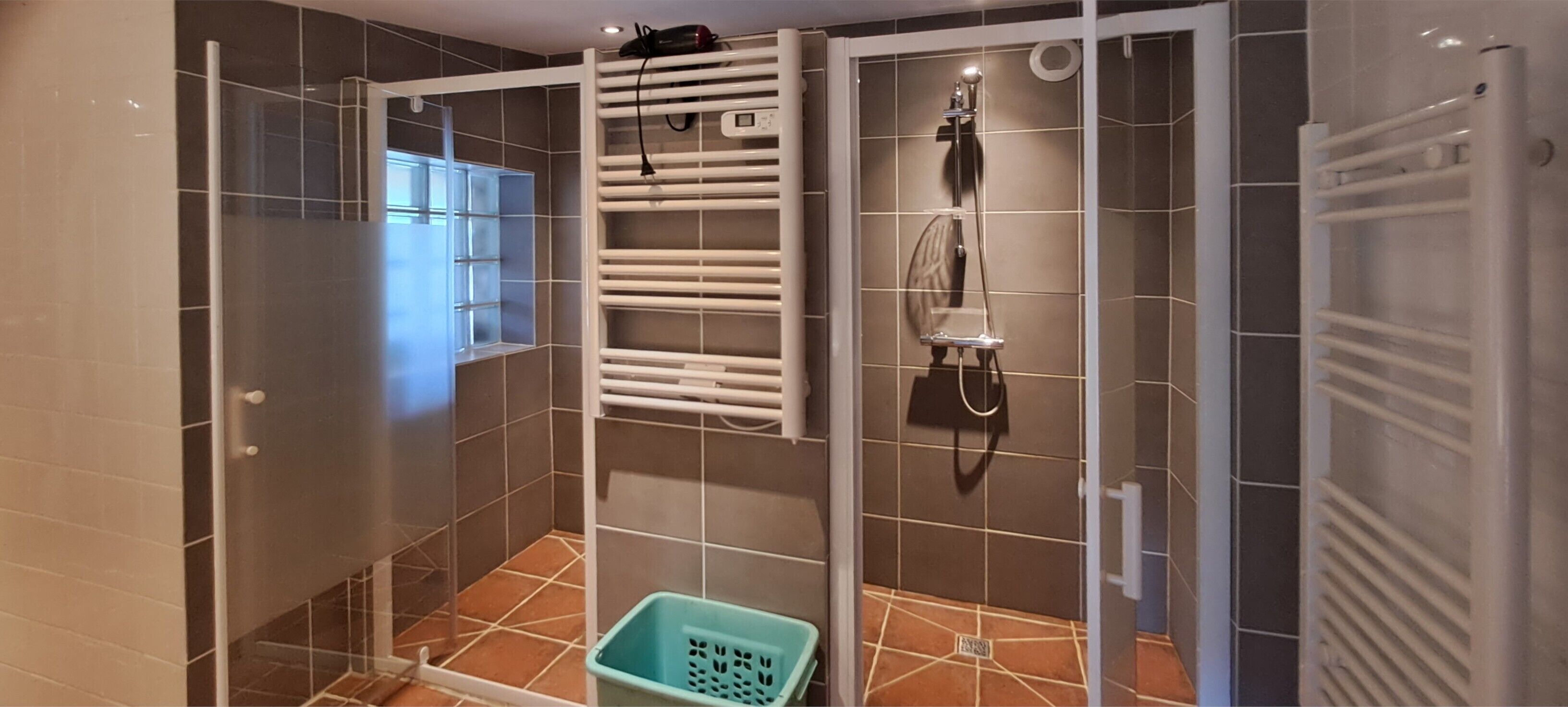 Shower, free toiletries, hair dryer, towels