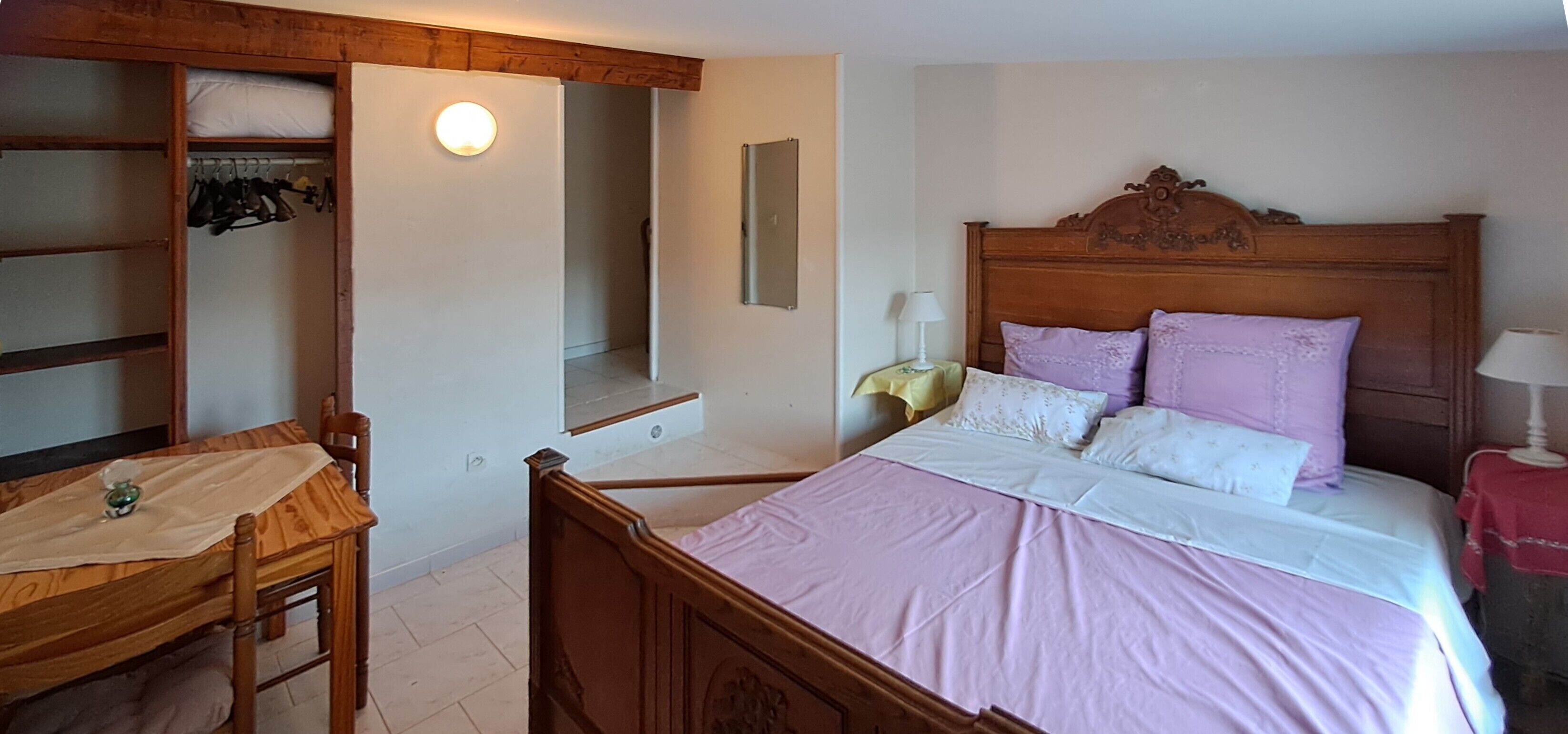 4 bedrooms, free WiFi, bed sheets