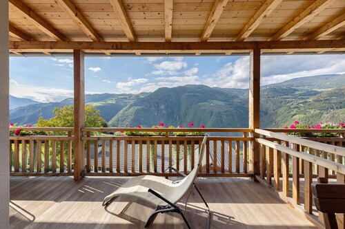 Appartement 'Obertrisaierhof' avec vue sur la montagne, jardin commun et Wi-Fi