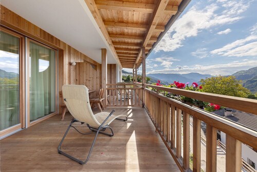 Appartement 'Wohnung Deluxe Obertrisaierhof' avec vue sur la montagne, terrasse partagée et Wi-Fi
