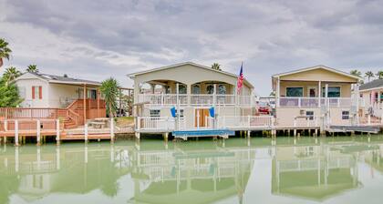 Canalfront Port Isabel Cottage: 5 Mi to Beach!