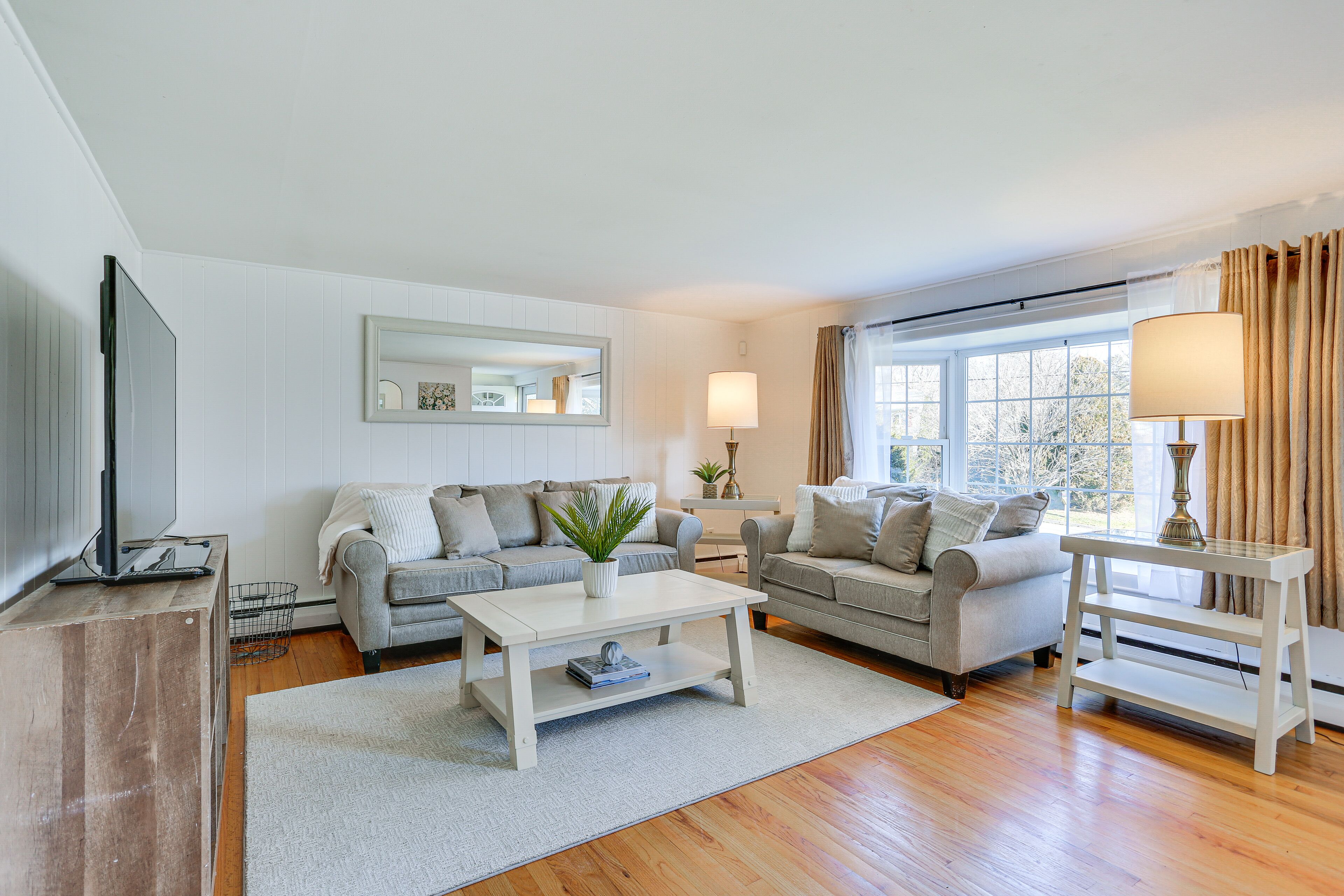 New Windsor Vacation Rental w/ Private Yard