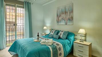 4 habitaciones, tabla de planchar con plancha y wifi gratis
