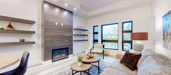 Dog-friendly condo with resort amenities, fireplace, full kitchen, AC, & W/D