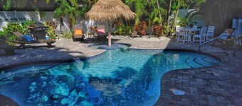 AMI Ohana Beach Resort C with fabulous salt pool!