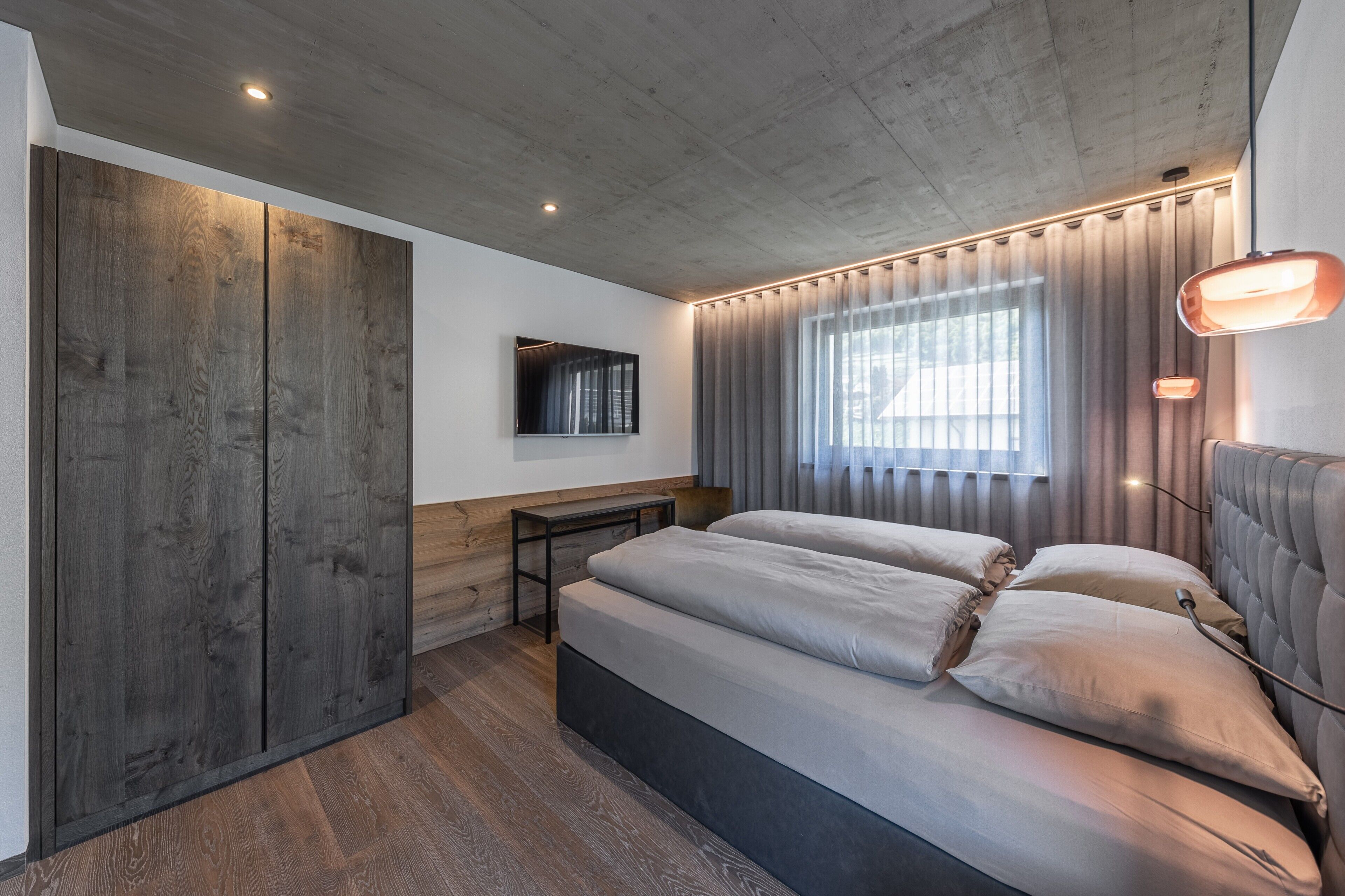 2 bedrooms, WiFi (free), bed sheets