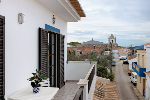 Holiday Home 'Brita' with Private Terrace, Balcony and Wi-Fi
