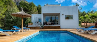 Moderne vakantiewoning met zwembad - Casa Miquel-Betlem