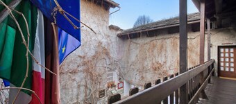 Apartment 'Cascina Des Religieuses - Tilleul' with Mountain View, Private Terrace and Wi-Fi