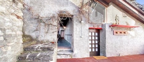 DĂ©tail de lâextĂ©rieur