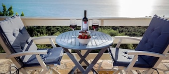 Idyllic Sunsets Seaviews Pool - Villa Melina