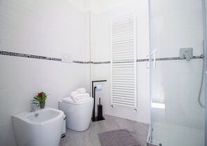 Bathroom - Athena Affittacamere (Bologna)
