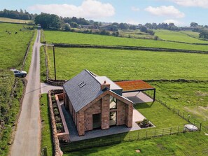 Exterior - 3 bedroom accommodation in Biddulph, near Stoke-on-Trent (Biddulph, near Stoke-on-Trent)