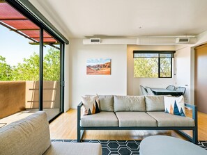 スマートテレビ、書斎 / ワークスペース