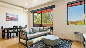 TV connectée, espaces bureaux