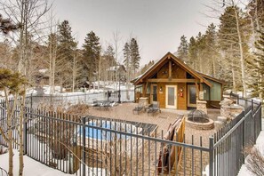 Terrace/patio - Amazing Fully-Equipped 3 Bedroom Condo (Dillon)