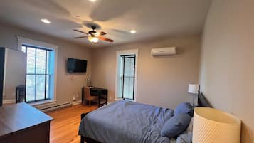 6 bedrooms, desk, free WiFi