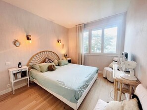 1 bedroom, iron/ironing board, WiFi