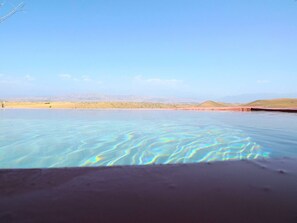 Private pool