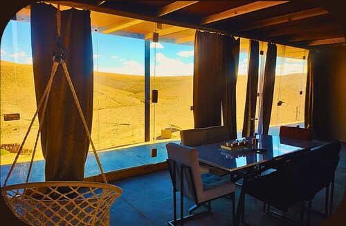 Revolution Stone Cliff Eco Resort 