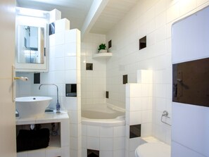Hair dryer, towels - Rive Droite by Interhome (La Bernerie-en Retz)