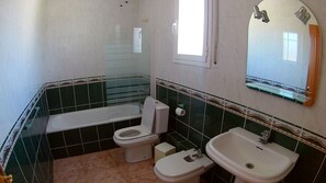 Een douche, een bidet