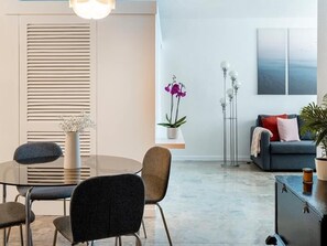 Dining - Colon Apartment II by Flatsweethome (Madrid)