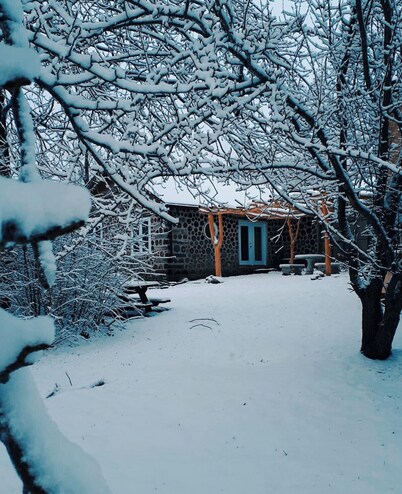 Private 76-Acre Rideau Lakes Retreat w/ Trails