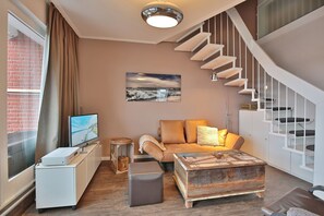 TV, DVD player, aparelho de som