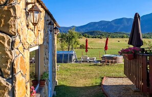 Property grounds - Gorgeous home in Lovinac with Wi-Fi (Lovinac)