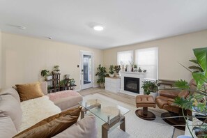 TV connectée, cheminée