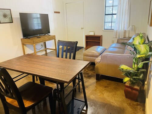 #5 Hidden Akers -Peaceful, quiet, safe, relax, enjoy,country life. Pet friendly.